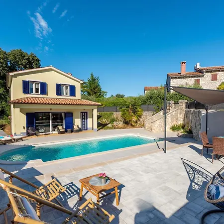Rose Near Labin - Rabac For 4 People With Playground And Private Pool Vila Kršan